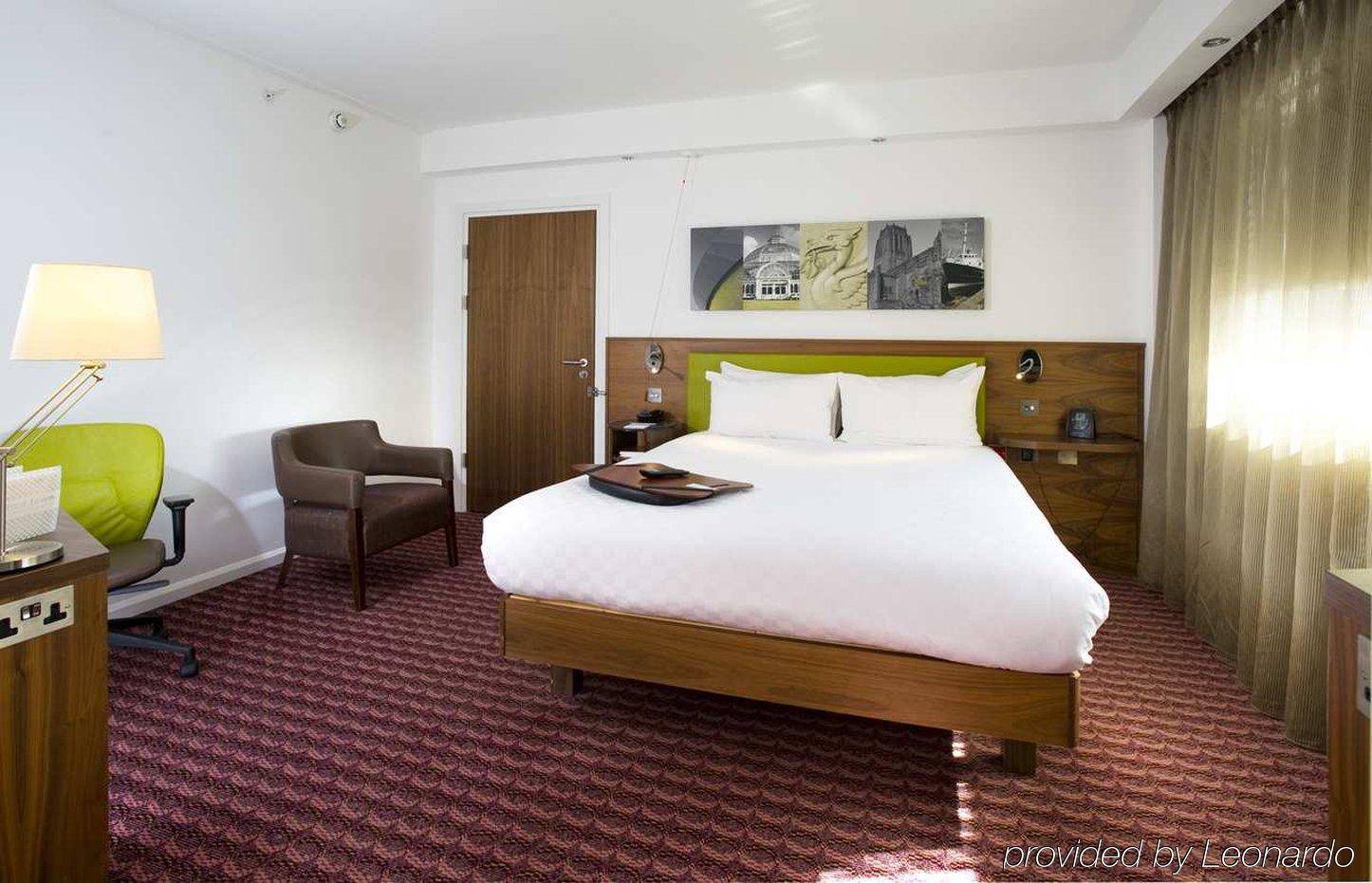Hampton By Hilton Centre Hotel 3*